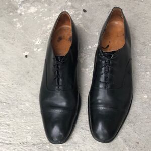 Vintage  Church’s  oxfords